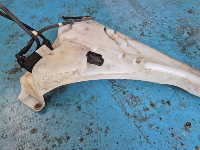 Volvo V50 Sprinklerbeholder, brugt - Billede 2