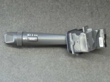 31268578 Blinkerarm volvo V70 2000-03 med trip komputer - Billede 1
