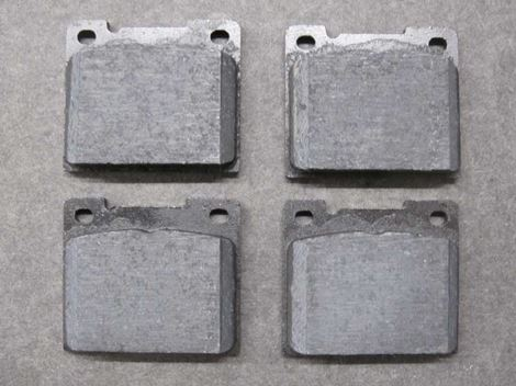 brakepad-40_076 Bremseklods bag volvo 140 160 240 260, Girling bremsesystem - Billede 1