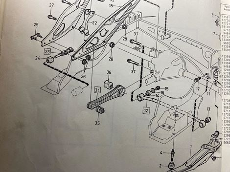 volvo-201329593-20b-C3-A6rearm-20midt Bærearm brugt, volvo 940, bag midt - Billede 1