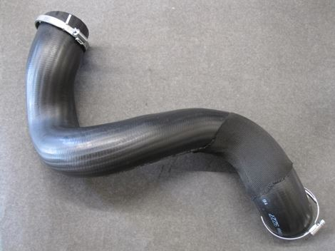 volvo-2030792545 slange til intercooler volvo V70 diesel - Billede 1