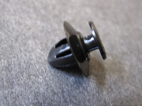 volvo-20680097 Clips til diverse beklædning indvendig volvo 140 164 240 260 700 900 - Billede 1