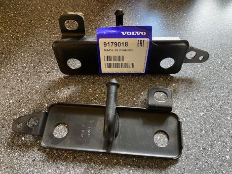 volvo-209179018 Ophæng bag 9179018, Volvo S60/S80/V70/XC70/XC90 - Billede 1