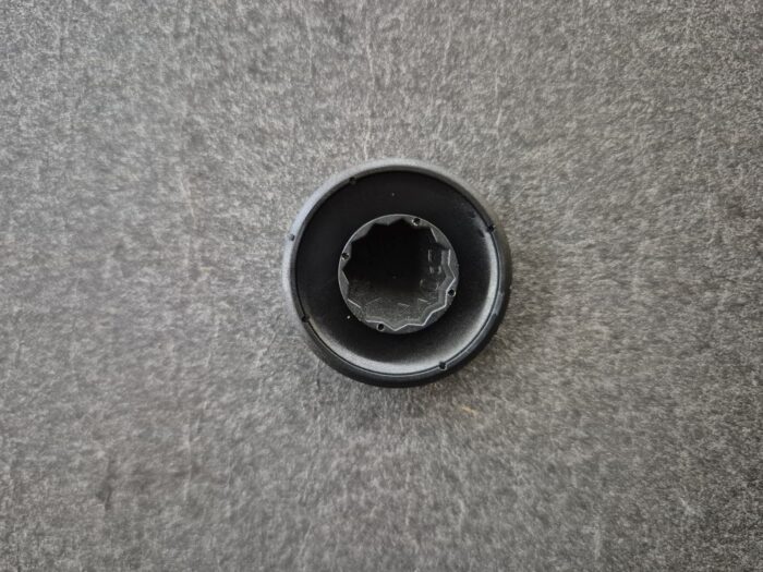 Dækkåbe viskerarm forrude, Volvo C30 (2007-13), S40 (2004-12), V50 (2004-12), C70 (2006-13) - Billede 2