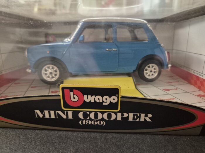 Burago Gold Collection 1:16 Mini Cooper 1960 Blå - Billede 3