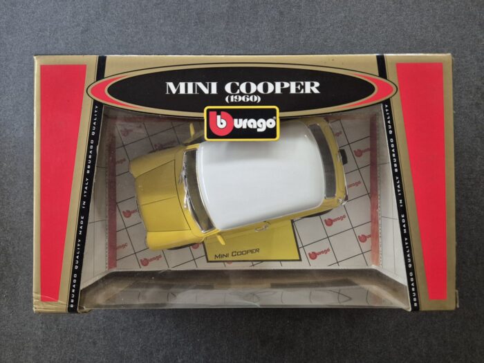 Burago Gold Collection 1:16 Mini Cooper 1960 Gul - Billede 2