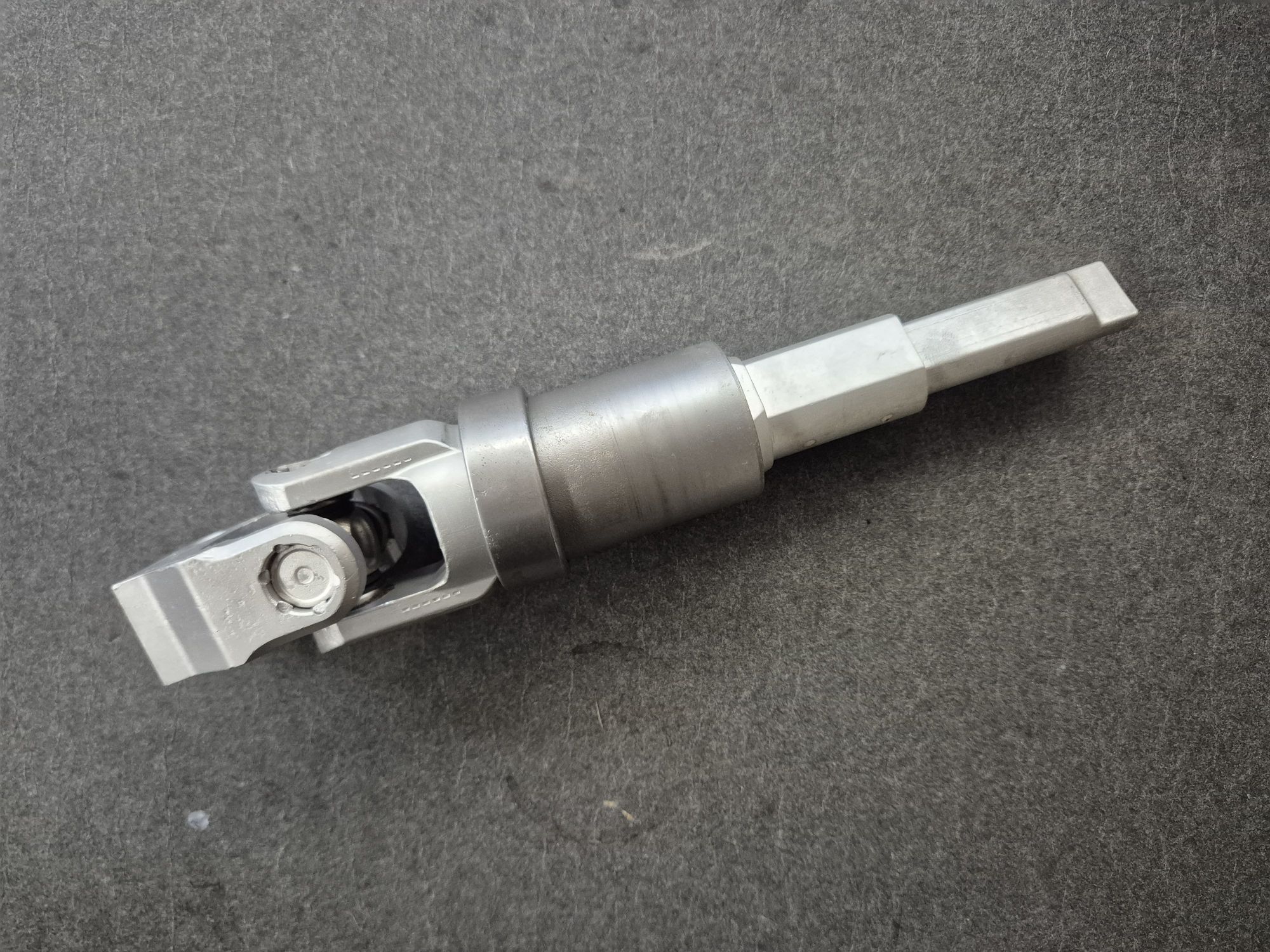 wp-17658928284884247710986734199433.jpg Ratakselled nederst, BRUGT, volvo S60 V70 XC70 S80 - Billede 1