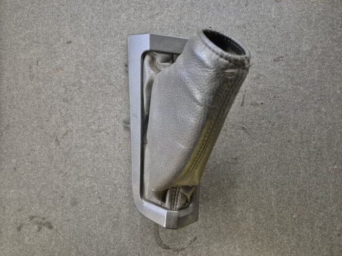 Håndbremsemanchet, brugt, Volvo S60 05-09, V70 05-08 - Billede 3