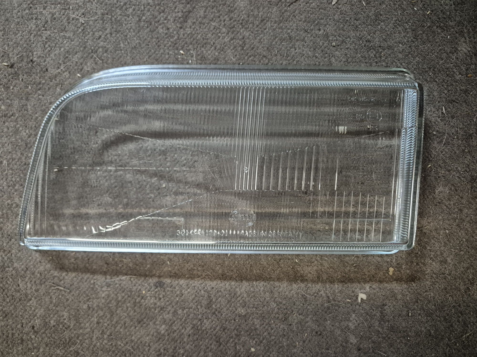 wp-17725457301372334958338060312868.jpg forlygteglas venstre volvo 440 460 - Billede 1